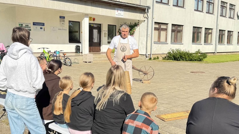Projektas „Skonių bendrystė“ subūrė Rudilių bendruomenę